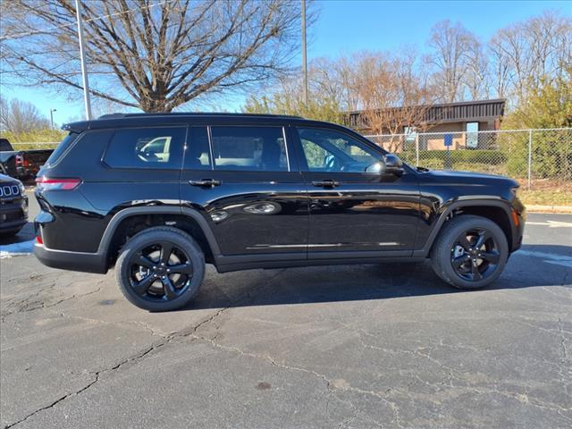 new 2025 Jeep Grand Cherokee L car, priced at $40,361