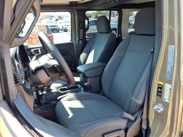 new 2025 Jeep Wrangler car, priced at $40,738