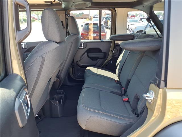 new 2025 Jeep Wrangler car, priced at $40,738