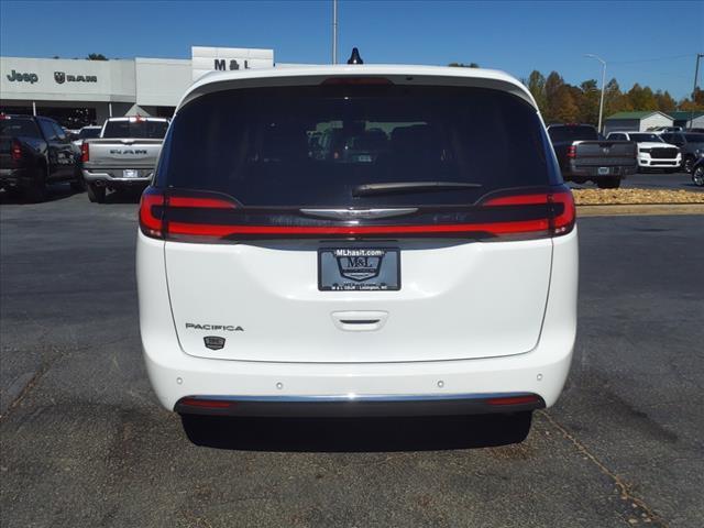 used 2023 Chrysler Pacifica car, priced at $23,250