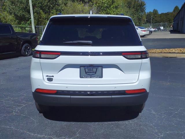 new 2025 Jeep Grand Cherokee car, priced at $39,191