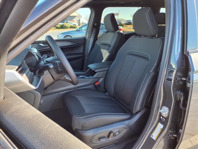 new 2025 Jeep Grand Cherokee L car, priced at $35,947