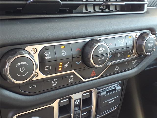 new 2025 Jeep Gladiator car, priced at $50,713