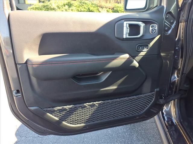 new 2025 Jeep Gladiator car, priced at $50,713