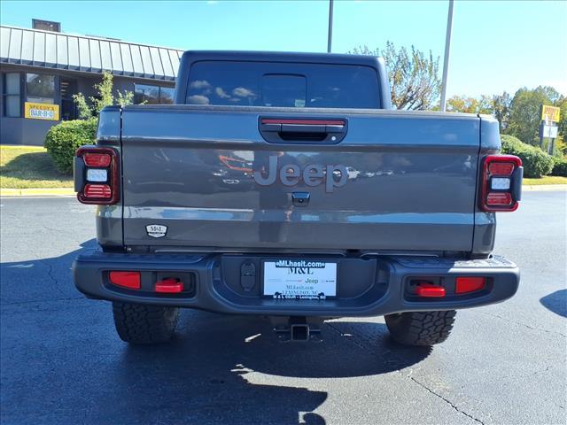 new 2025 Jeep Gladiator car, priced at $50,713