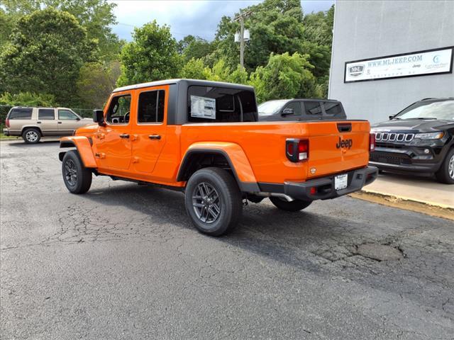 new 2025 Jeep Gladiator car, priced at $45,253