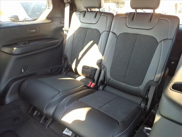 new 2025 Jeep Grand Cherokee L car, priced at $39,525