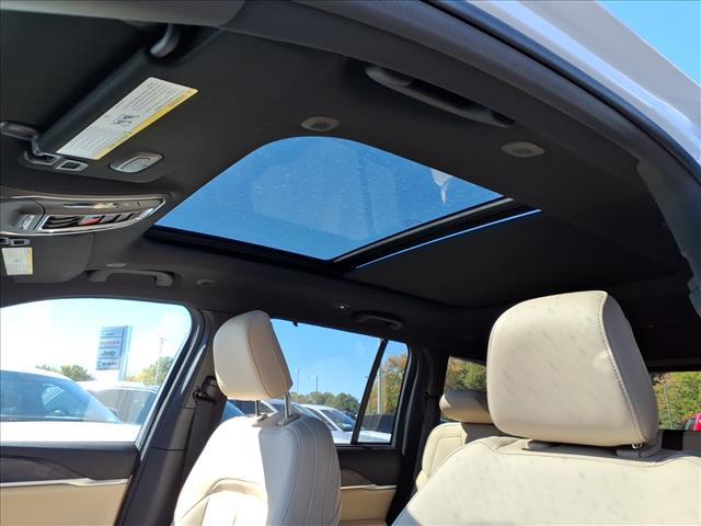 new 2025 Jeep Grand Cherokee car, priced at $43,570