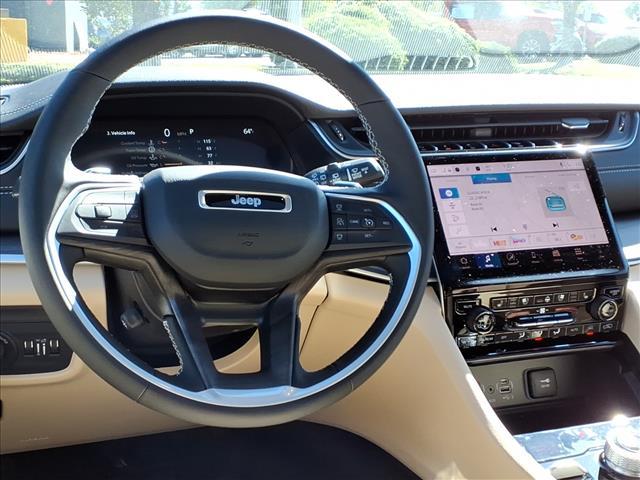 new 2025 Jeep Grand Cherokee car, priced at $43,570