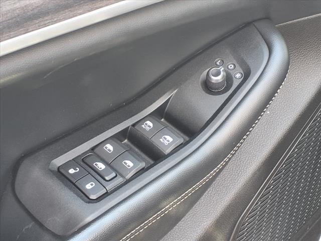 used 2023 Jeep Grand Cherokee L car, priced at $25,750