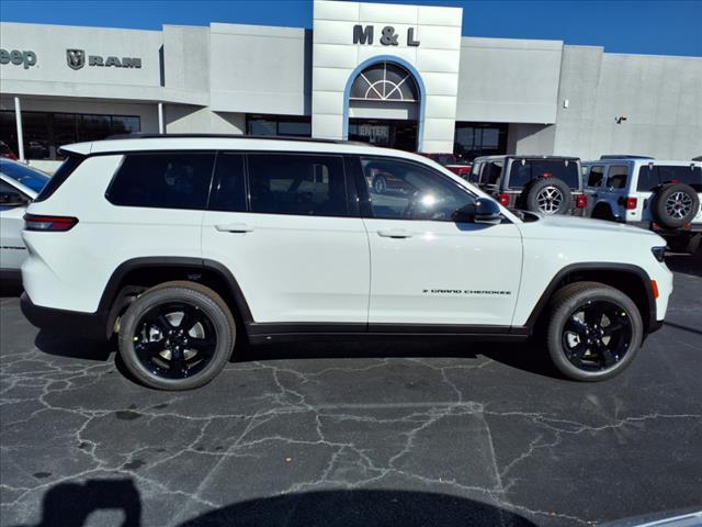 new 2025 Jeep Grand Cherokee L car, priced at $45,450