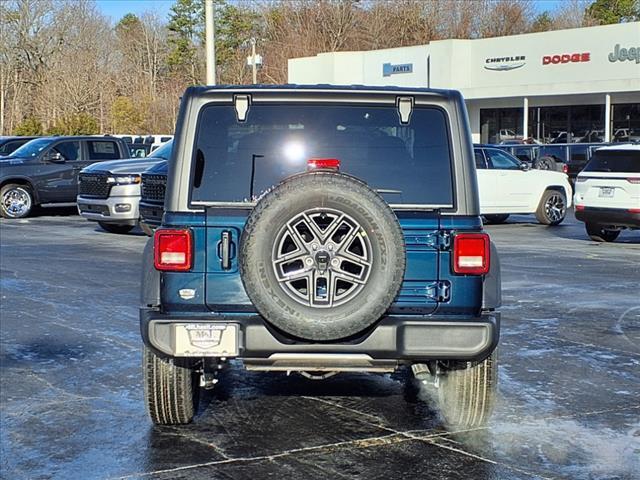 new 2025 Jeep Wrangler car, priced at $37,171