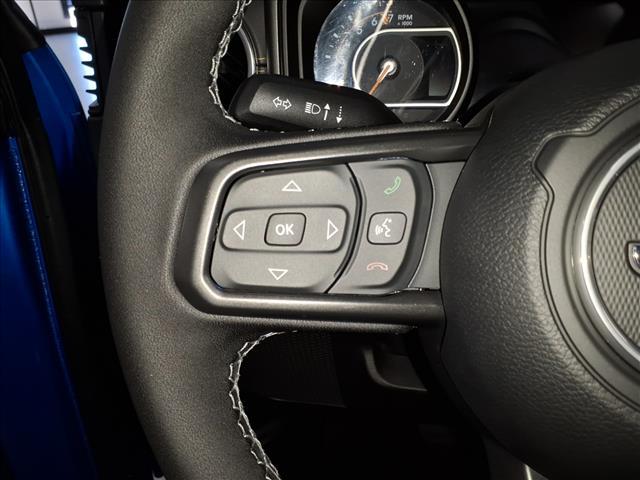 new 2025 Jeep Gladiator car, priced at $46,224