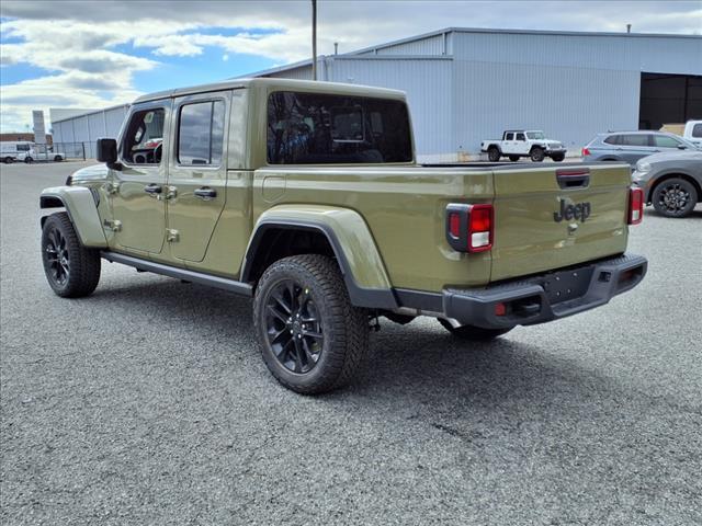 new 2025 Jeep Gladiator car, priced at $40,944