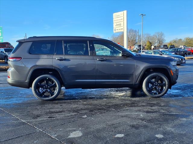 new 2025 Jeep Grand Cherokee L car, priced at $40,525