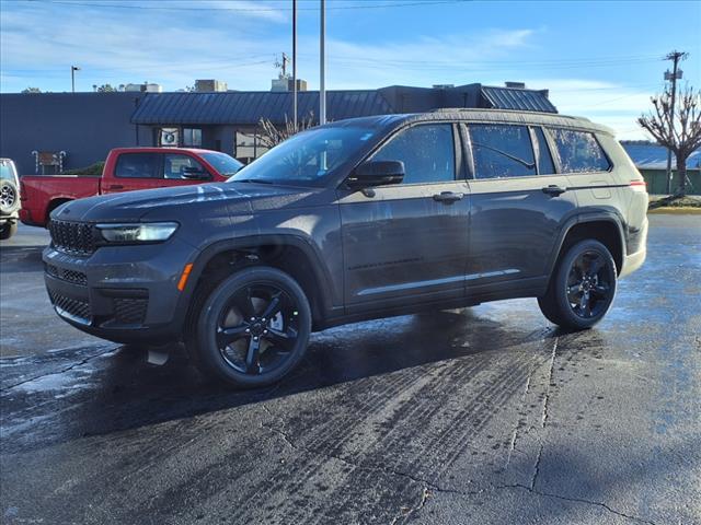 new 2025 Jeep Grand Cherokee L car, priced at $40,525