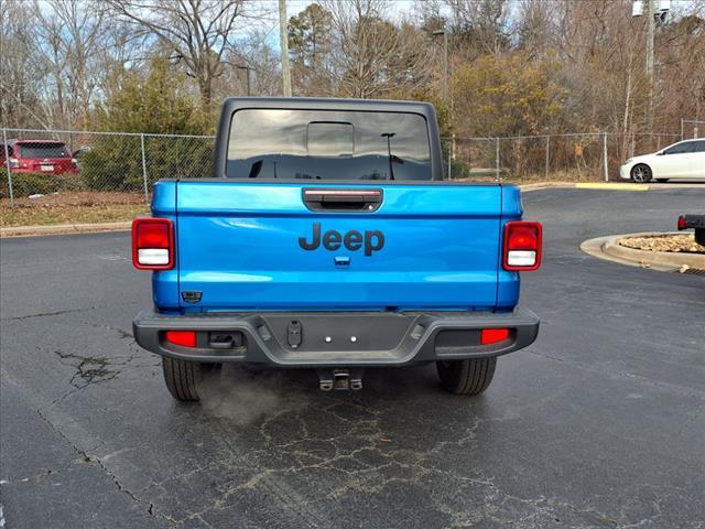 new 2024 Jeep Gladiator car, priced at $46,429