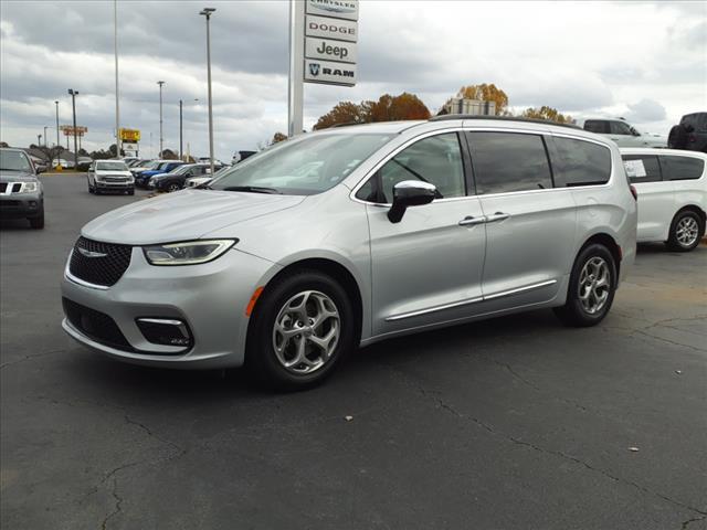 used 2023 Chrysler Pacifica car, priced at $30,500