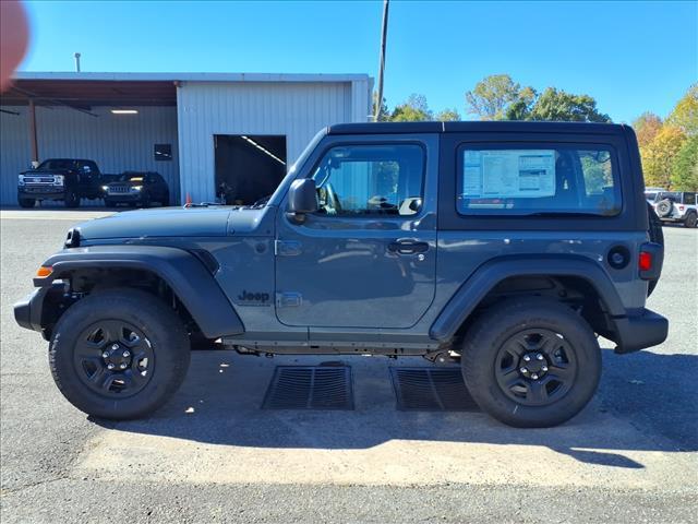 new 2026 Jeep Wrangler car, priced at $37,877