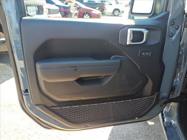 new 2026 Jeep Wrangler car, priced at $37,877