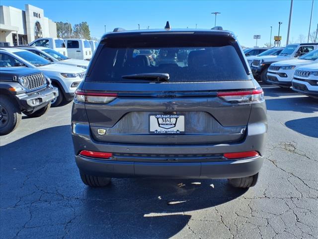 new 2025 Jeep Grand Cherokee car, priced at $38,351