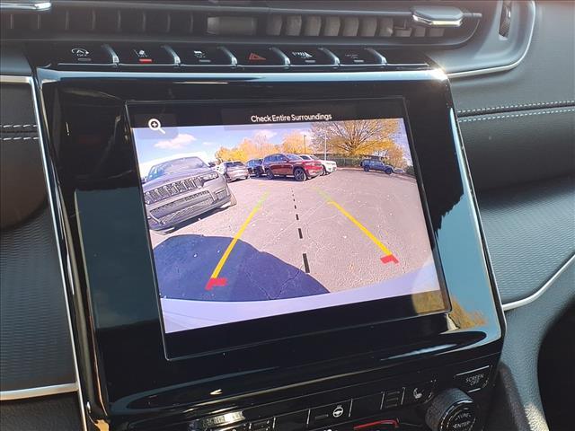 new 2025 Jeep Grand Cherokee car, priced at $42,409