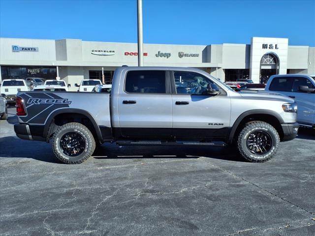 new 2025 Ram 1500 car, priced at $59,995