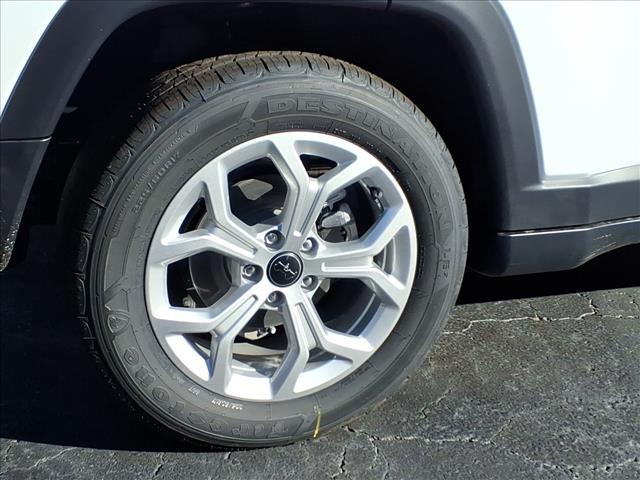 new 2026 Jeep Compass car, priced at $22,749