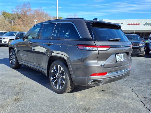 used 2022 Jeep Grand Cherokee car, priced at $31,000