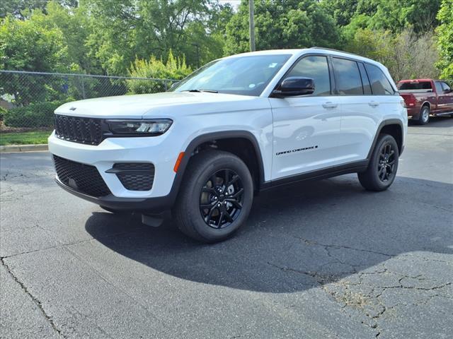 new 2025 Jeep Grand Cherokee car, priced at $35,974