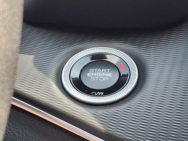 new 2025 Jeep Grand Cherokee car, priced at $35,974