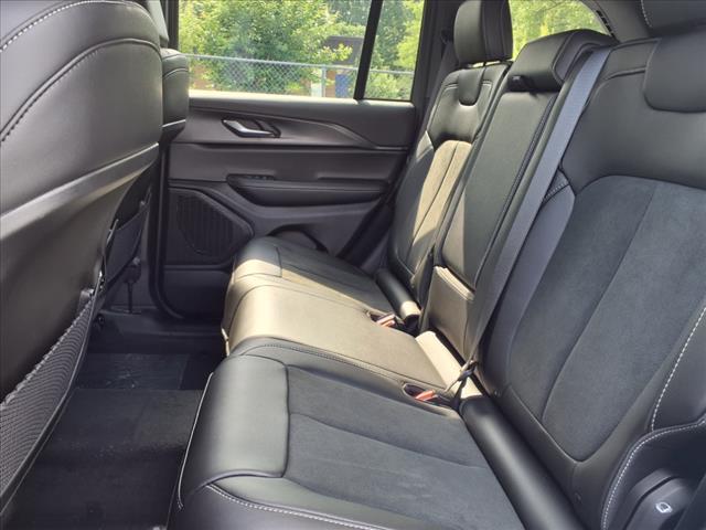 new 2025 Jeep Grand Cherokee car, priced at $35,974