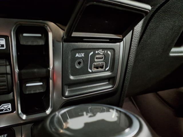 new 2025 Jeep Wrangler car, priced at $55,480