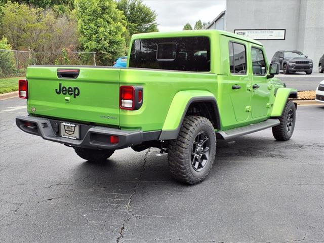 new 2025 Jeep Gladiator car, priced at $42,696