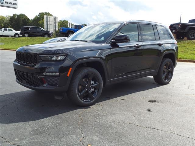 new 2024 Jeep Grand Cherokee car, priced at $39,933