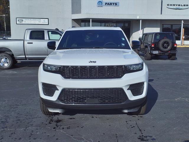 new 2025 Jeep Grand Cherokee car, priced at $37,335