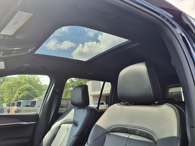 new 2025 Jeep Grand Cherokee car, priced at $41,405