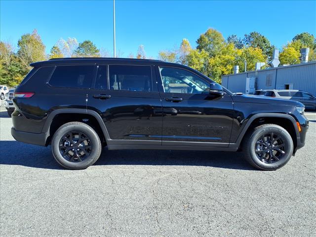 new 2025 Jeep Grand Cherokee L car, priced at $39,165