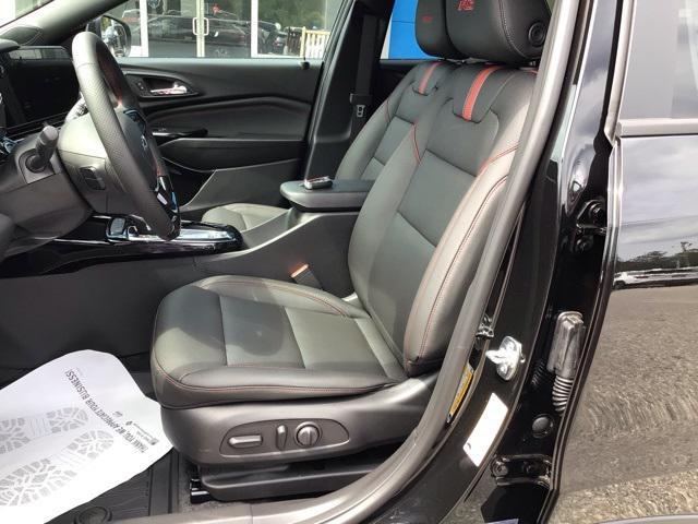 new 2025 Chevrolet Trax car, priced at $23,955