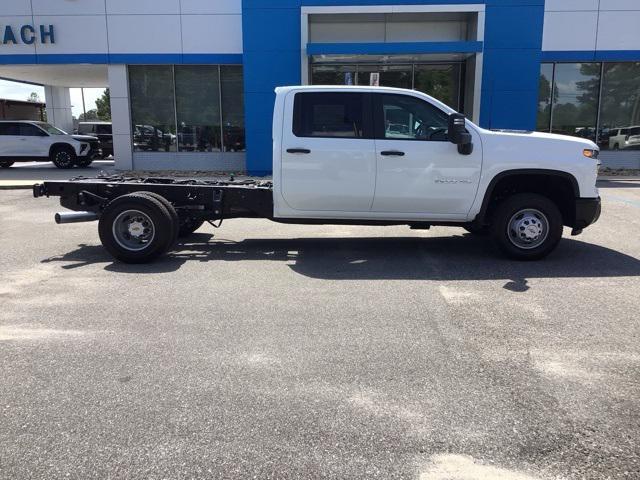 new 2025 Chevrolet Silverado 3500 car, priced at $60,543