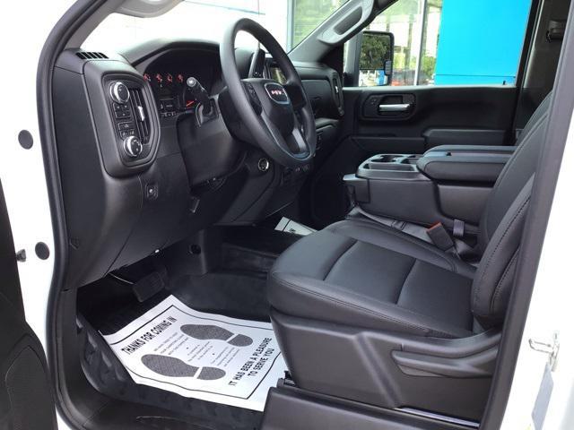 new 2025 GMC Sierra 2500 car, priced at $54,160