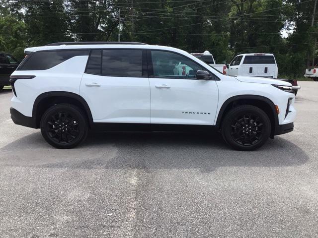 new 2025 Chevrolet Traverse car, priced at $45,905