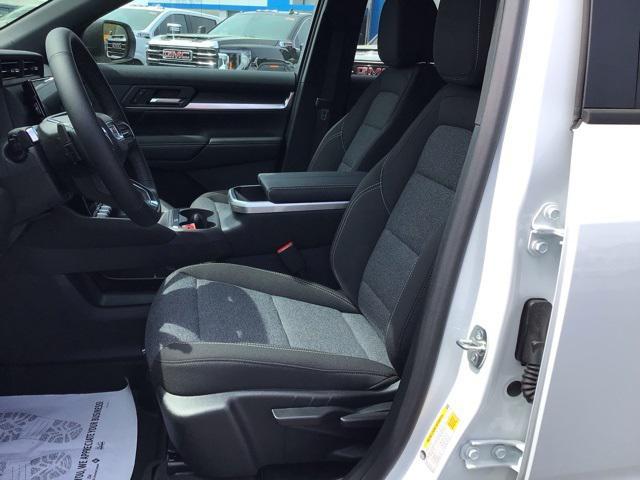 new 2025 GMC Terrain car, priced at $31,645
