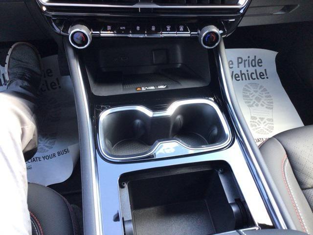 new 2026 Chevrolet Traverse car, priced at $57,890