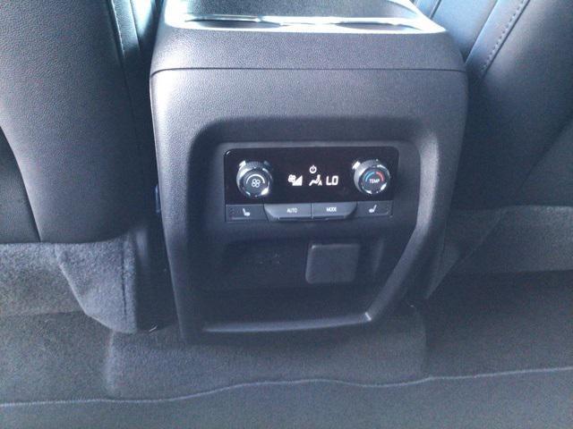 new 2026 Chevrolet Traverse car, priced at $57,890