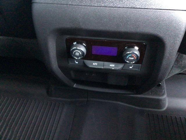 new 2026 Chevrolet Traverse car, priced at $57,420