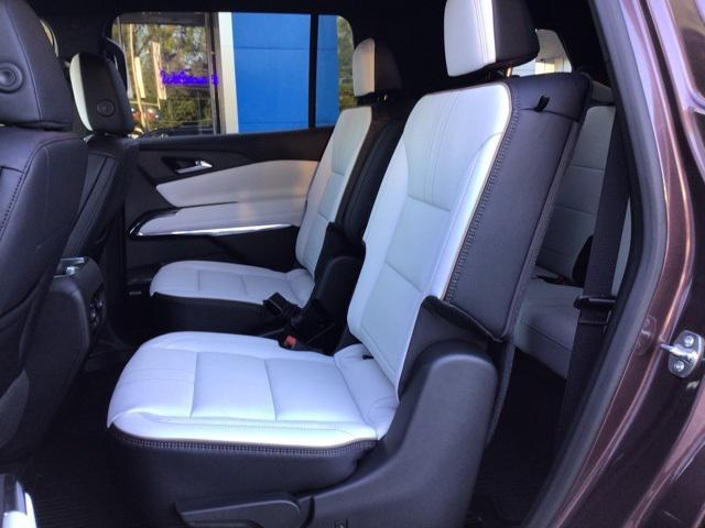 new 2026 Chevrolet Traverse car, priced at $57,420