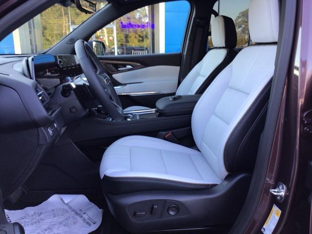 new 2026 Chevrolet Traverse car, priced at $57,420