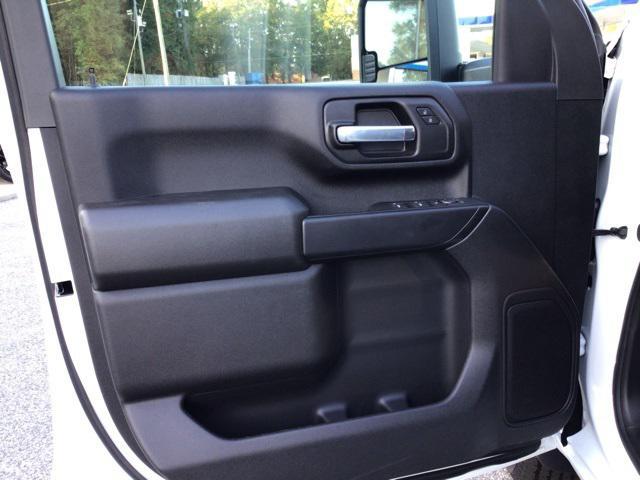 new 2026 GMC Sierra 2500 car, priced at $56,175