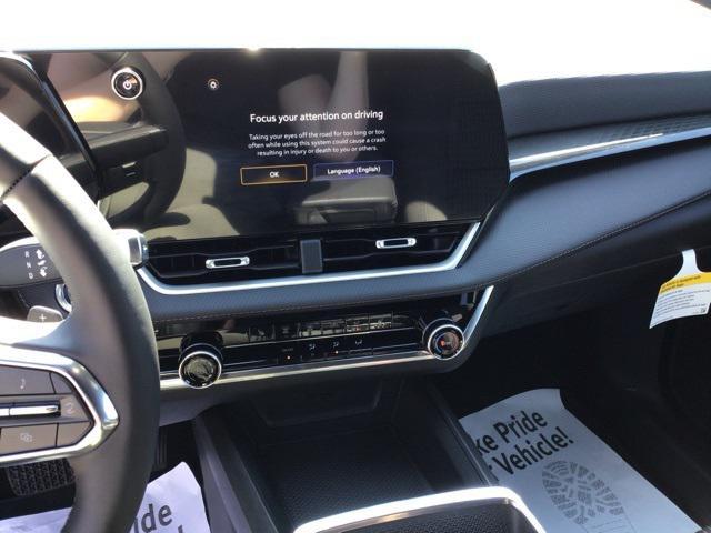 new 2025 Chevrolet Equinox car, priced at $31,990